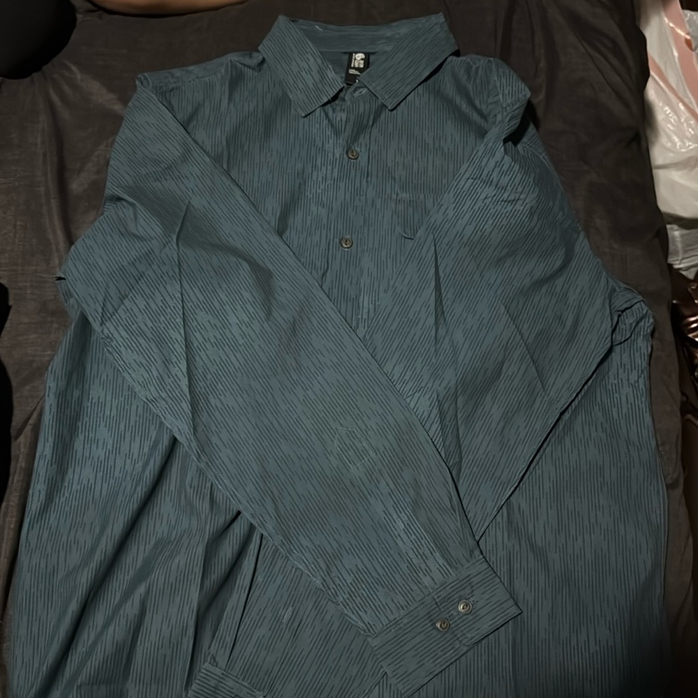 Men’s XL button down